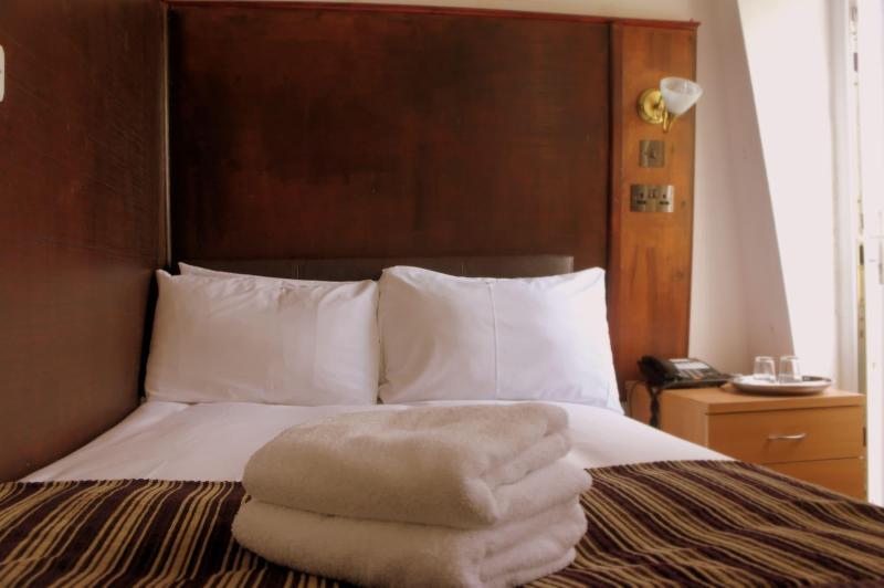 Plaza London Hotel - Oda