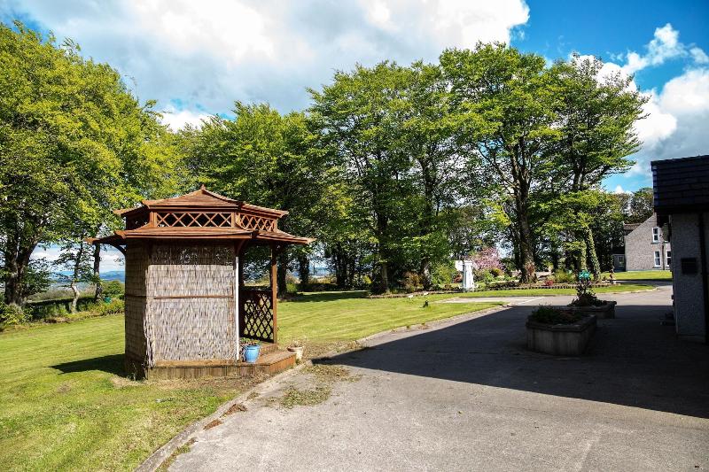 Groarty House & Manor B&B - Genel