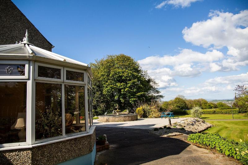 Groarty House & Manor B&B - Genel