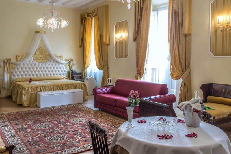 Trevi Rome Suite - Oda