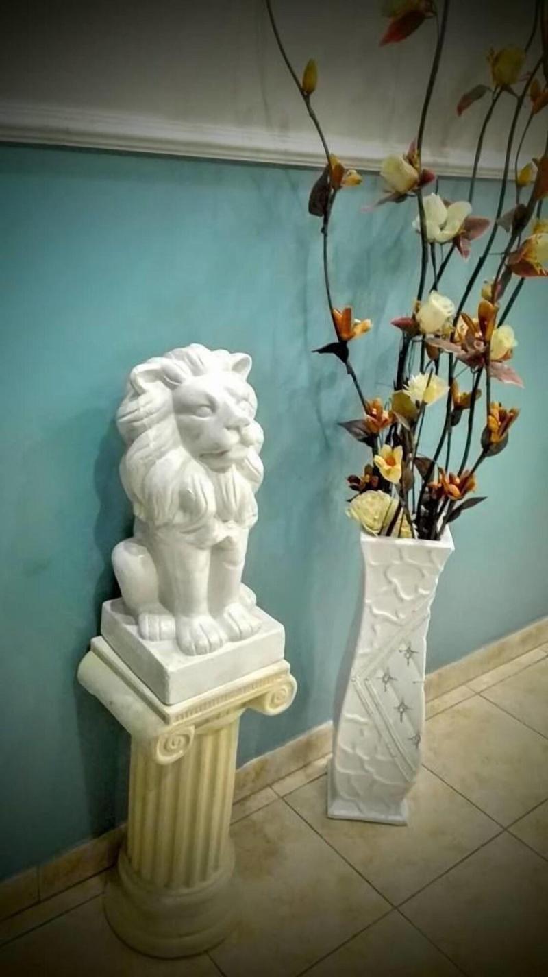 Hotel Leone - Lobi
