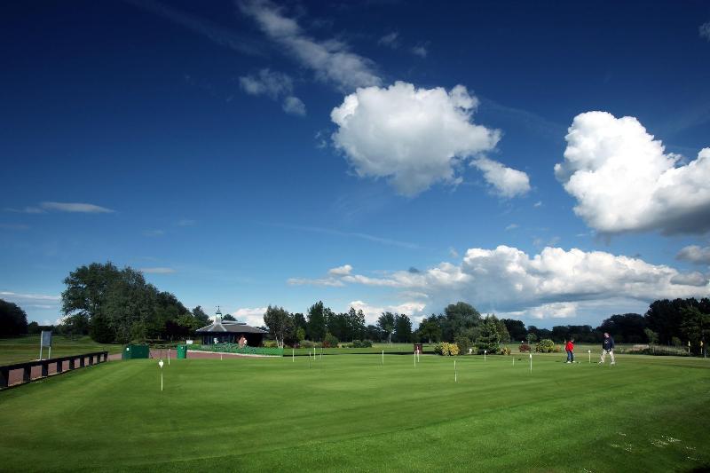 The Waterfront Hotel Spa & Golf - Aktivite