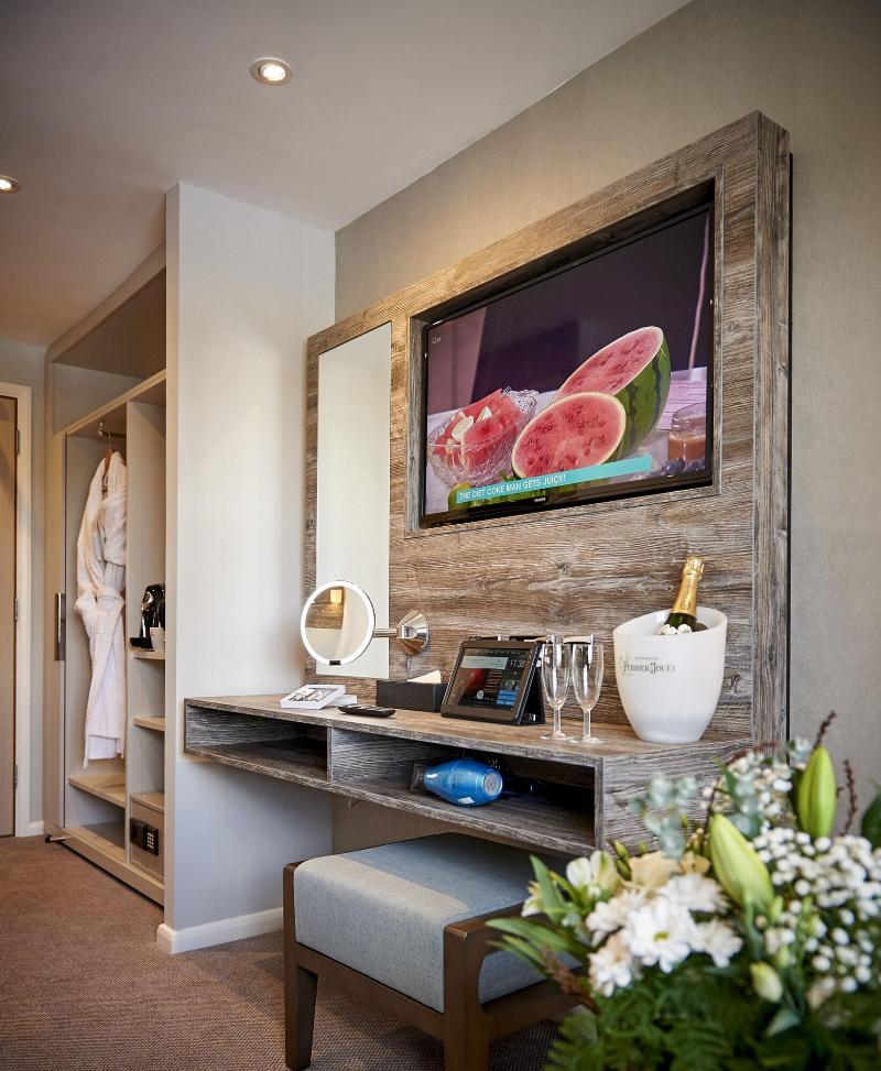 The Waterfront Hotel Spa & Golf - Oda