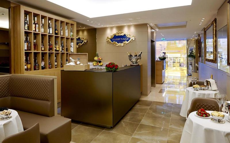 Harry's Bar Trevi Hotel & Restaurant - Bar