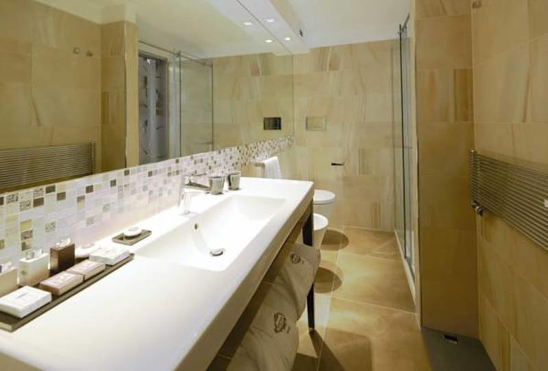 Harry's Bar Trevi Hotel & Restaurant - Oda