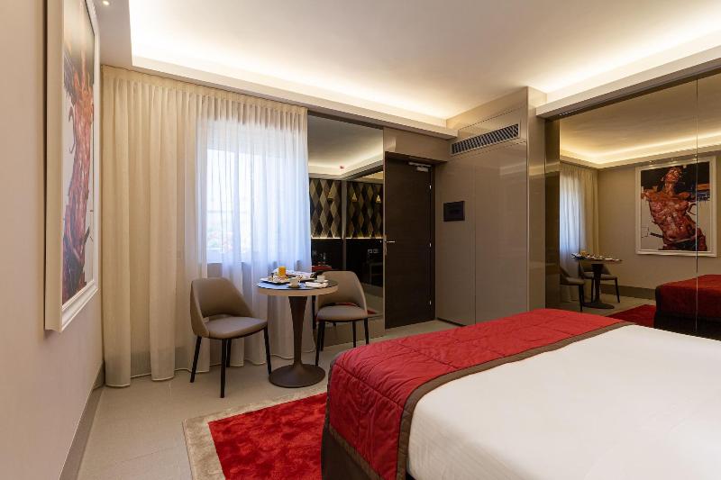 Harry's Bar Trevi Hotel & Restaurant - Oda