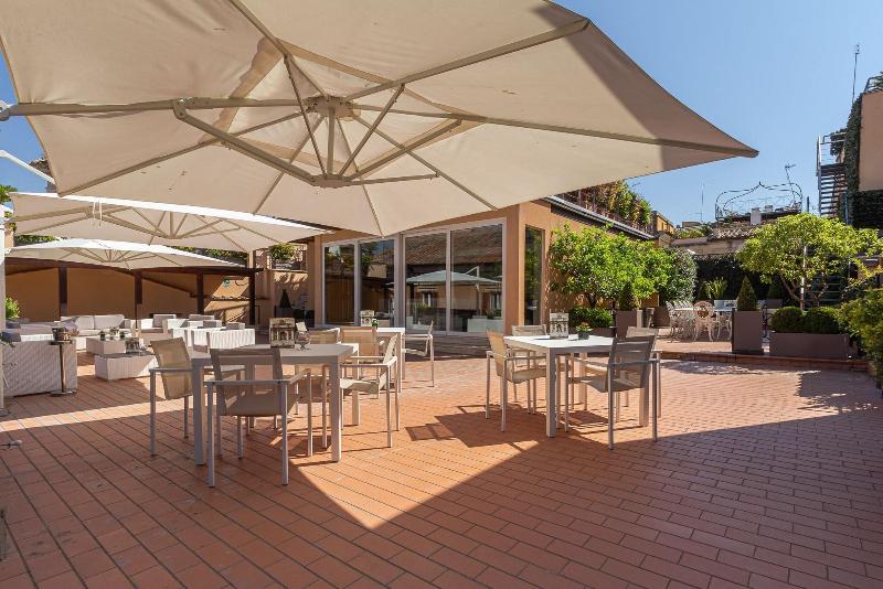 Harry's Bar Trevi Hotel & Restaurant - Teras