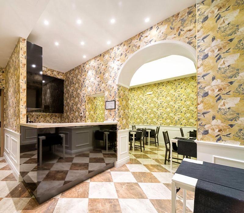 Via Veneto Suites - Bar