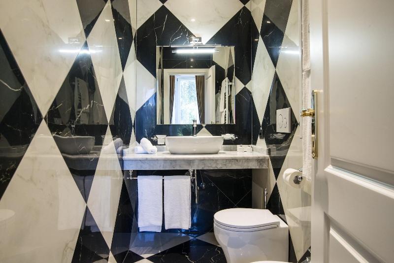 Via Veneto Suites - Oda