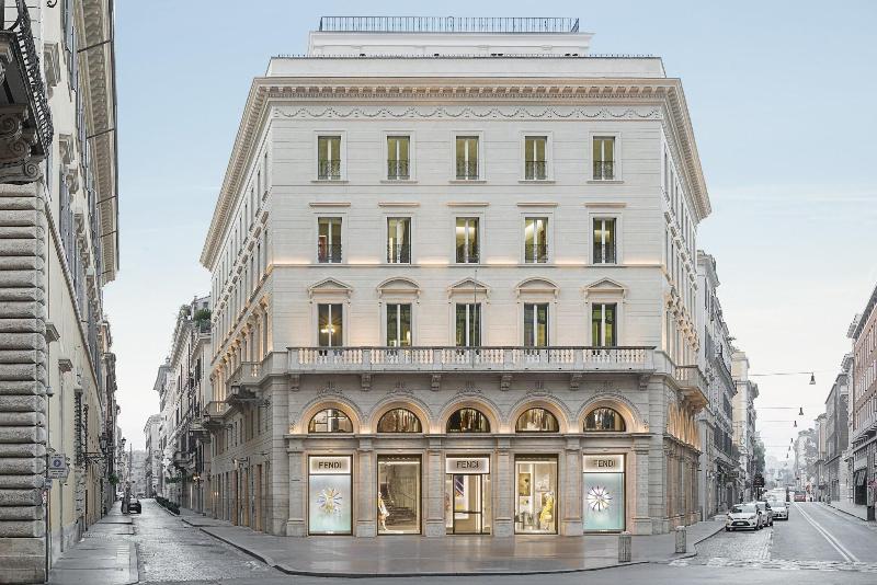 Fendi Private Suites - Genel