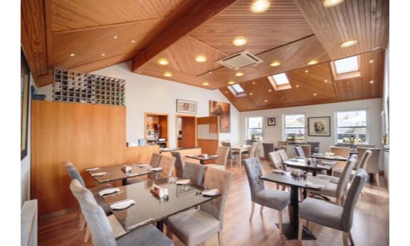 The Waterfront Hotel & Bistro - Restoran