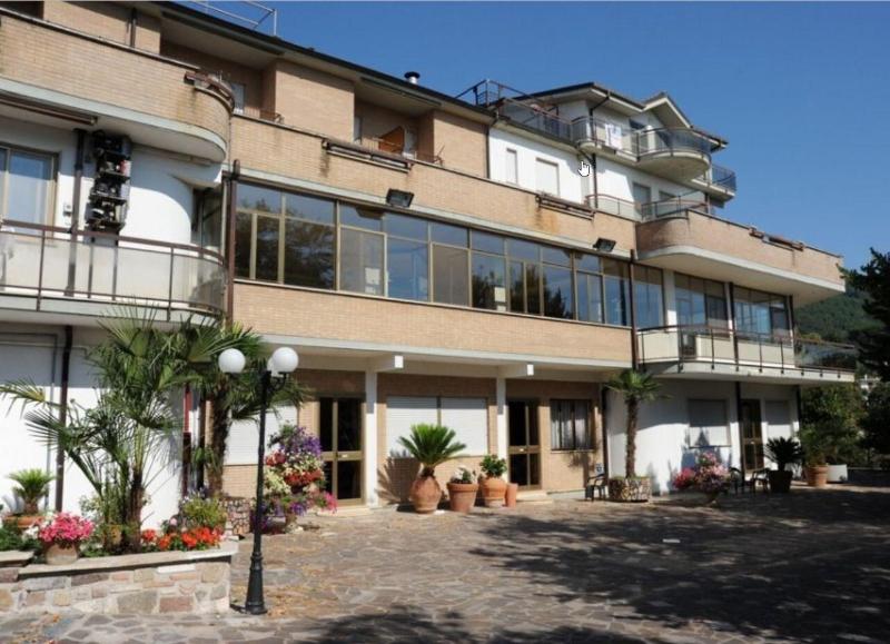 Hotel Cremona - Genel