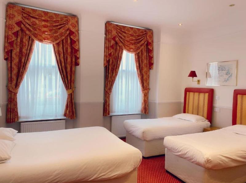 Hyde Park Radnor Hotel - Oda