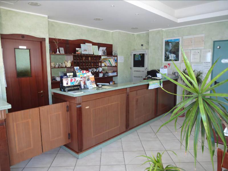 Hotel Belvedere - Lobi