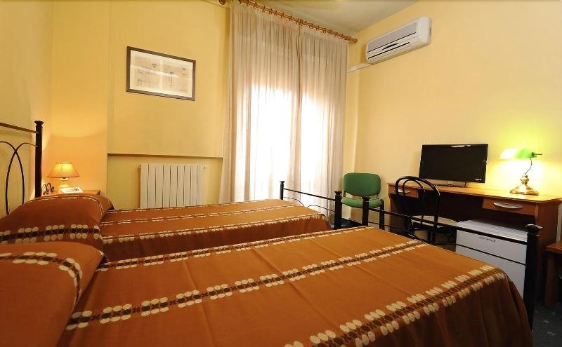 Hotel Trasimeno - Oda