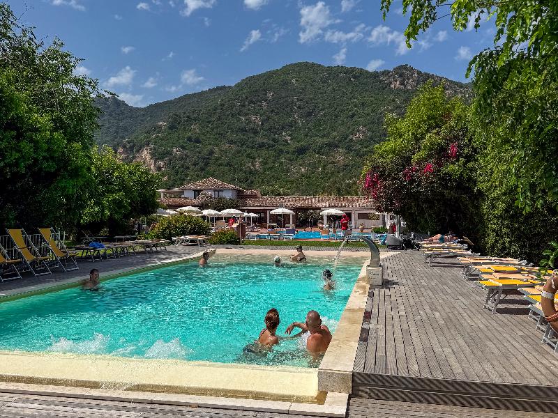 Perdepera Resort - Havuz