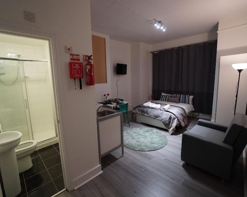London Queens Apartments - Oda