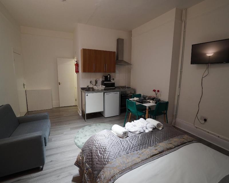 London Queens Apartments - Oda