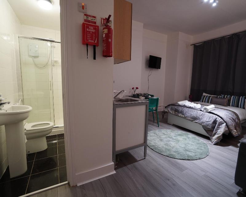 London Queens Apartments - Oda