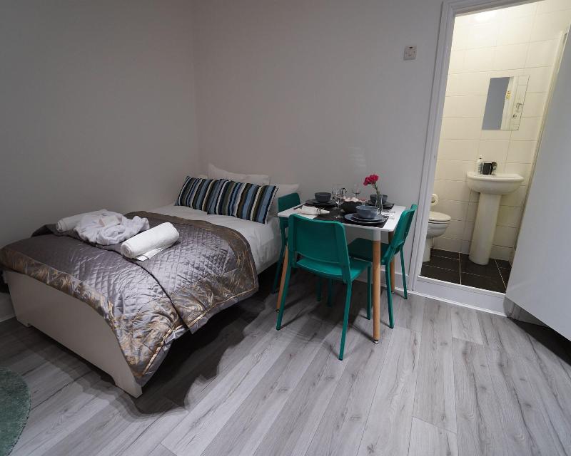 London Queens Apartments - Oda