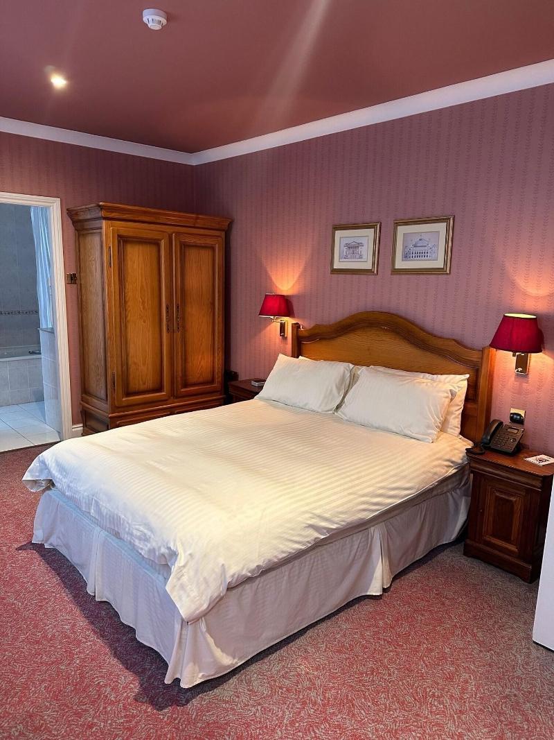 Regency Hotel - Oda