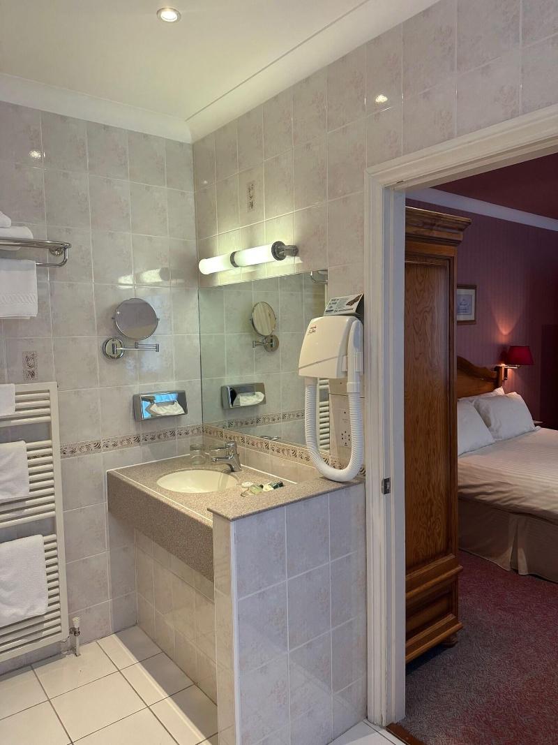 Regency Hotel - Oda