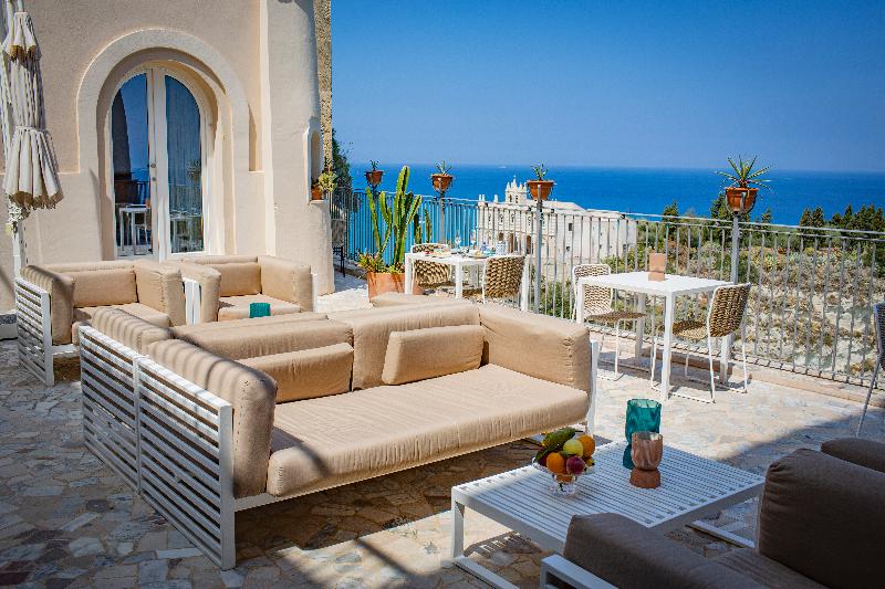 La Dolce Vita a Tropea - Genel