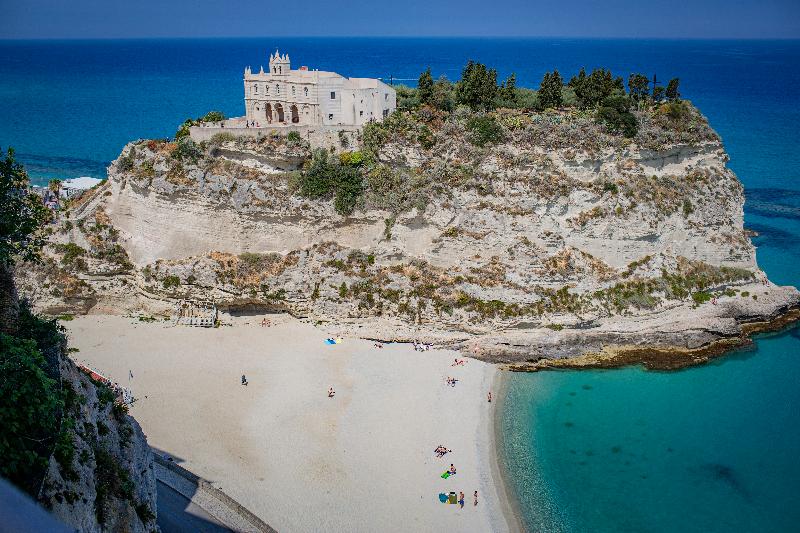 La Dolce Vita a Tropea - Genel