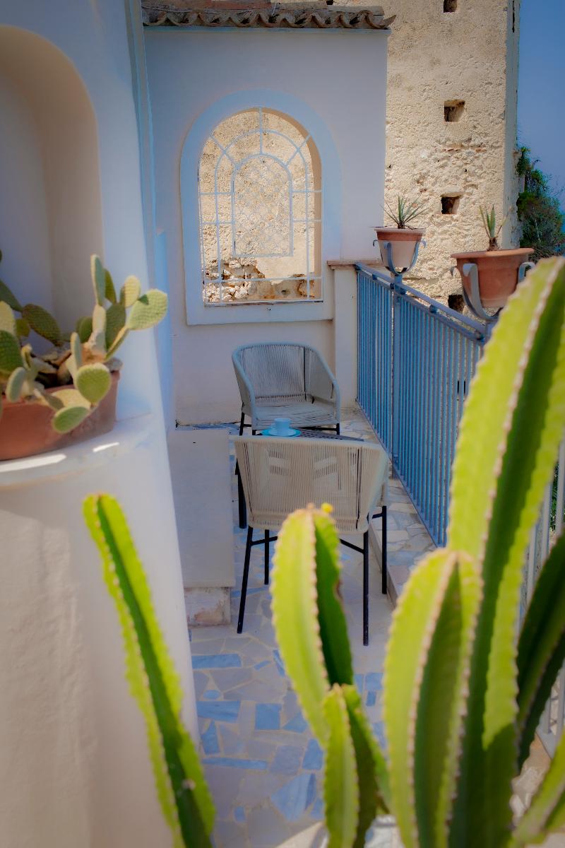 La Dolce Vita a Tropea - Oda