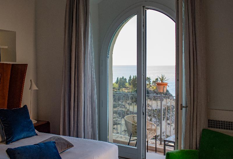 La Dolce Vita a Tropea - Oda