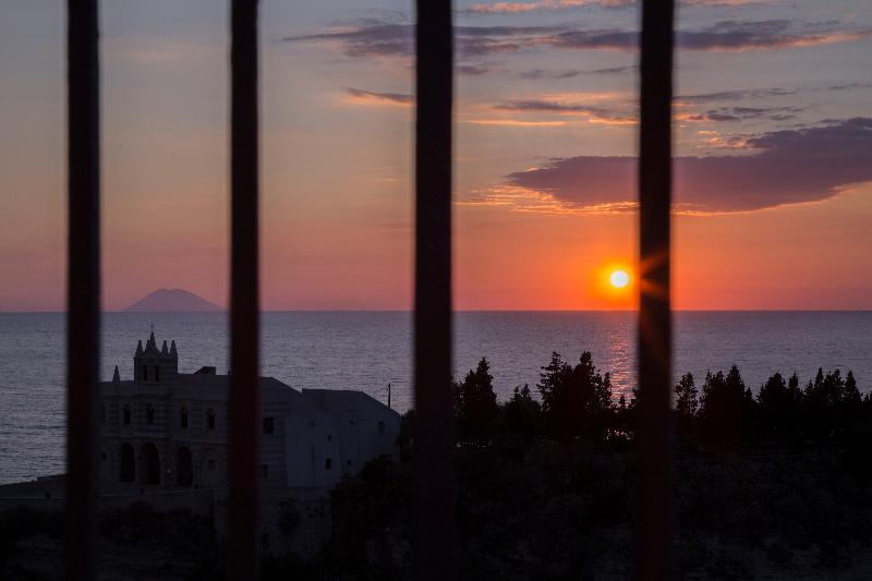 La Dolce Vita a Tropea - Teras