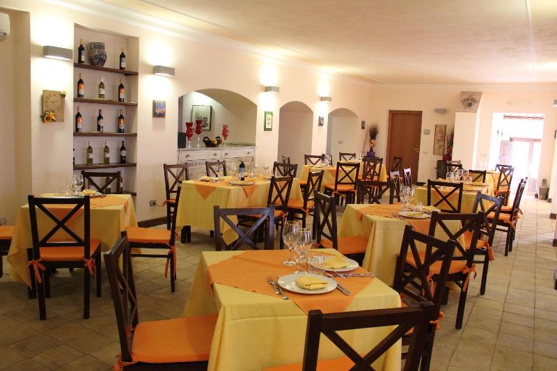 Agriturismo Sirignano Wine Resort - Restoran