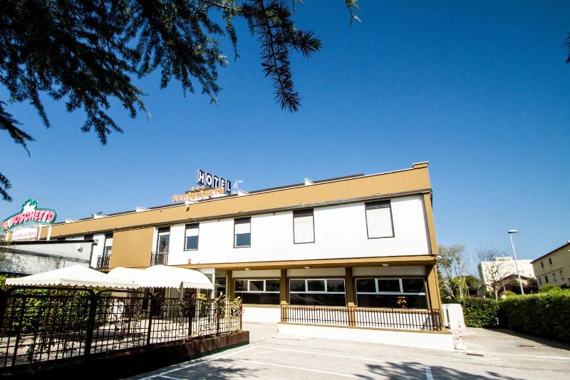 Hotel Santa Lucia - Genel