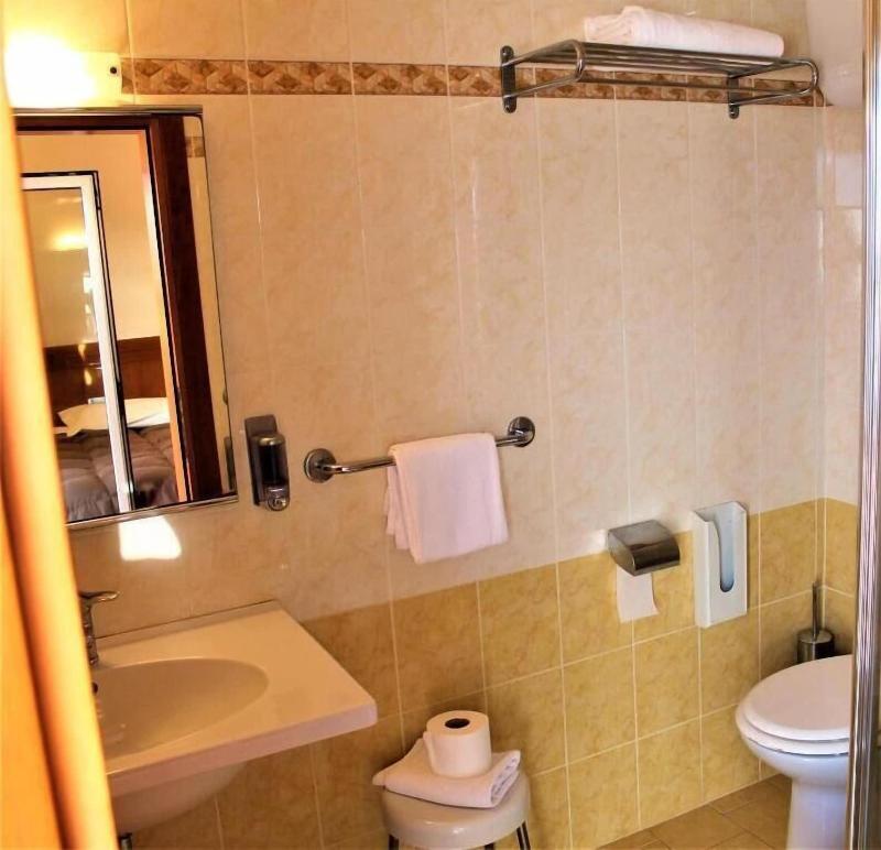 Hotel Santa Lucia - Oda