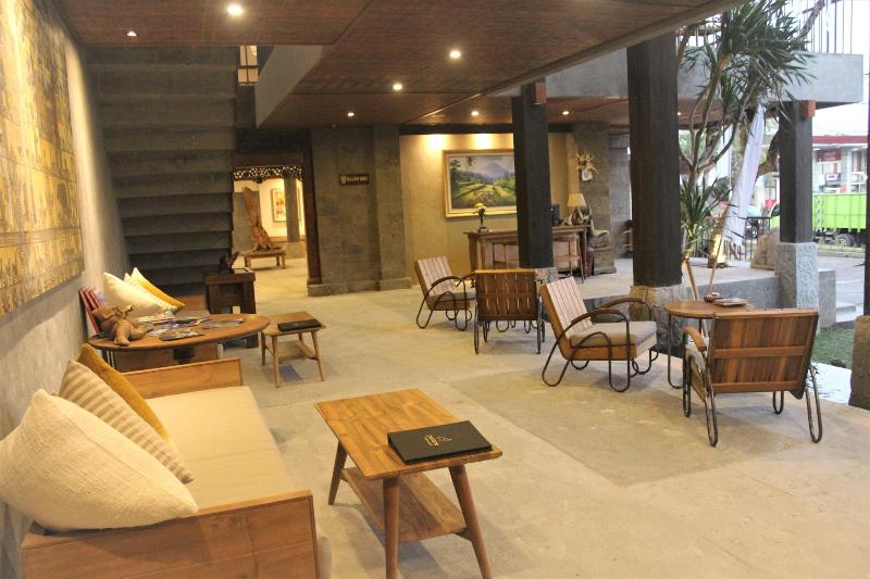 Purana Suite Ubud - Bar
