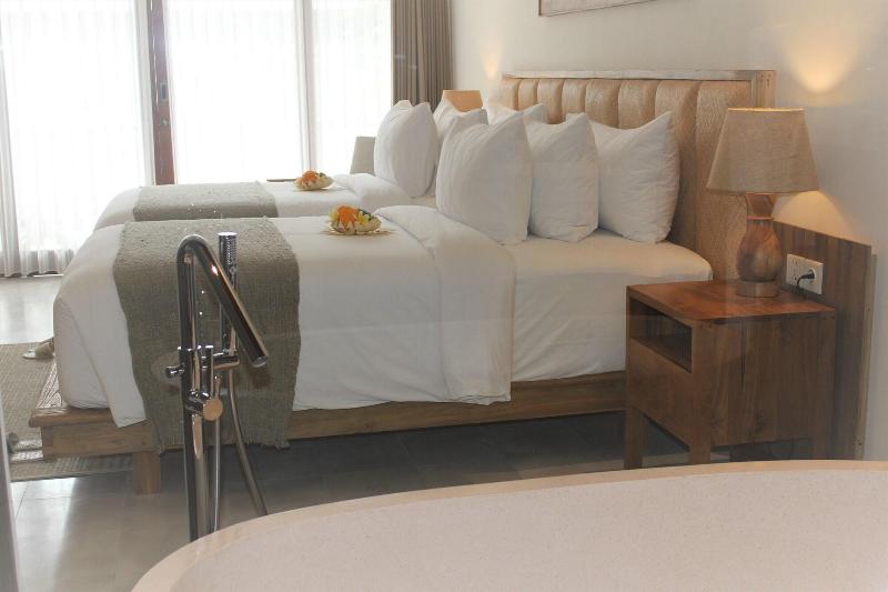 Purana Suite Ubud - Oda