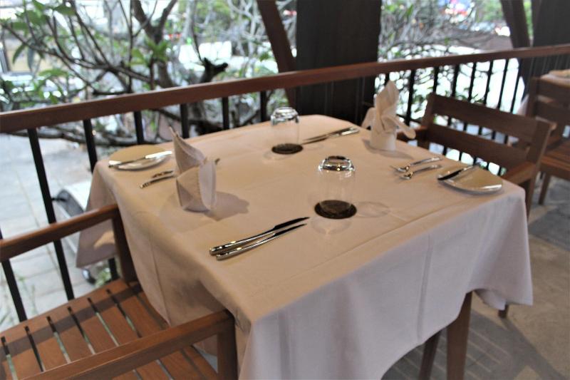 Purana Suite Ubud - Restoran