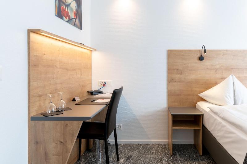 Hotel Sursee - Oda