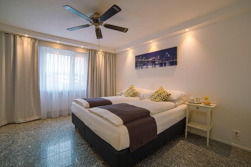 Hotel Sursee - Oda
