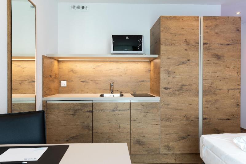 Jet Hotel Zurich Airport - Oda