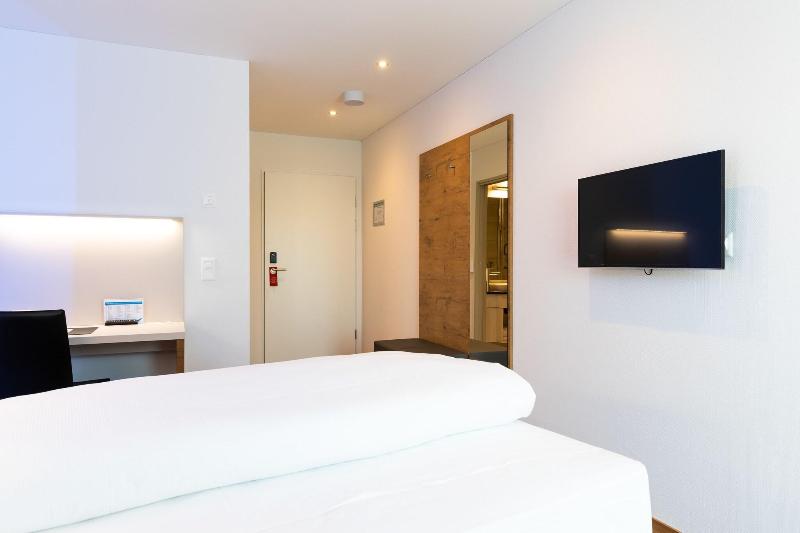 Jet Hotel Zurich Airport - Oda