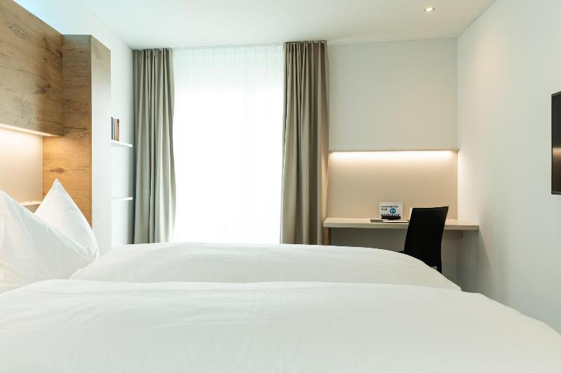 Jet Hotel Zurich Airport - Oda