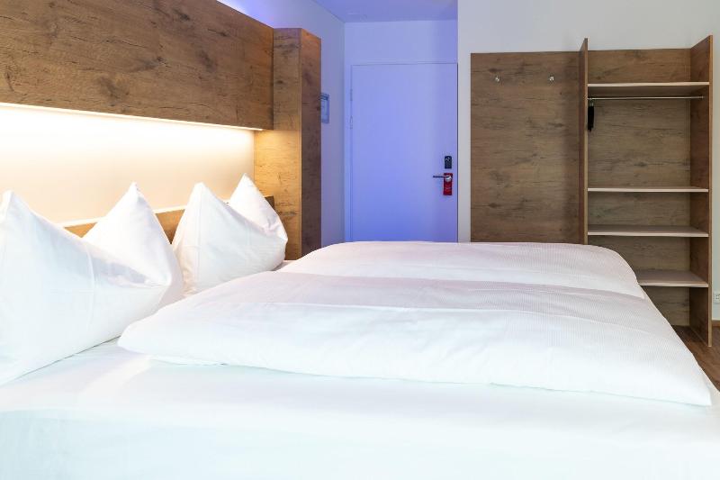 Jet Hotel Zurich Airport - Oda