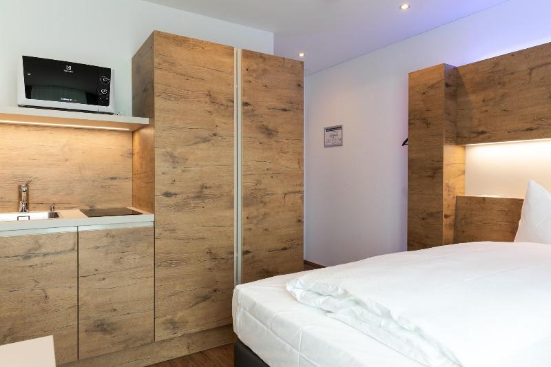 Jet Hotel Zurich Airport - Oda