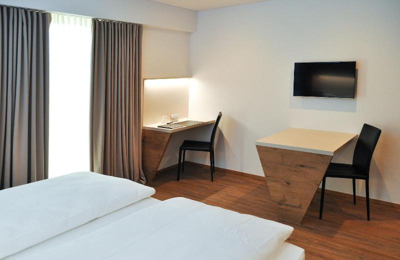 Jet Hotel Zurich Airport - Oda