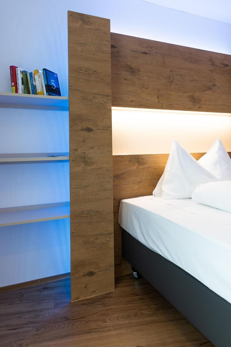 Jet Hotel Zurich Airport - Oda