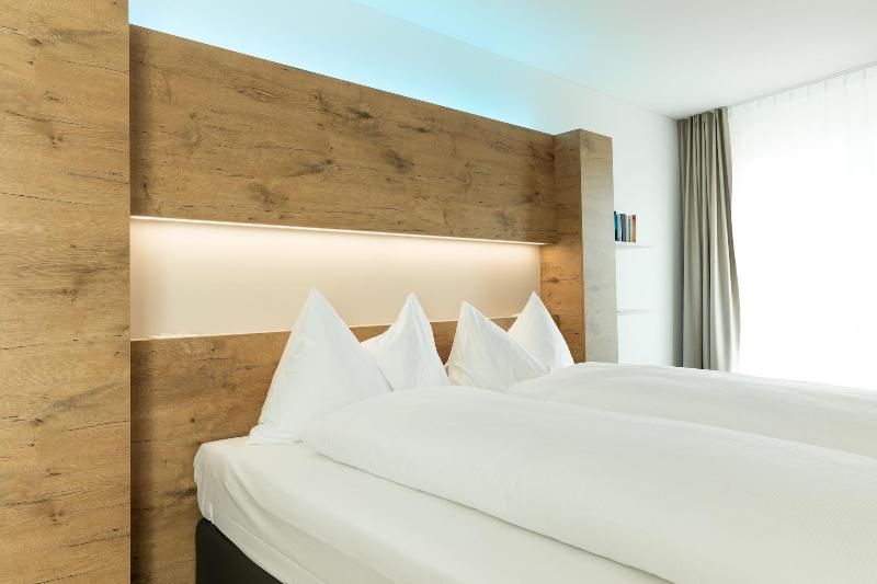 Jet Hotel Zurich Airport - Oda