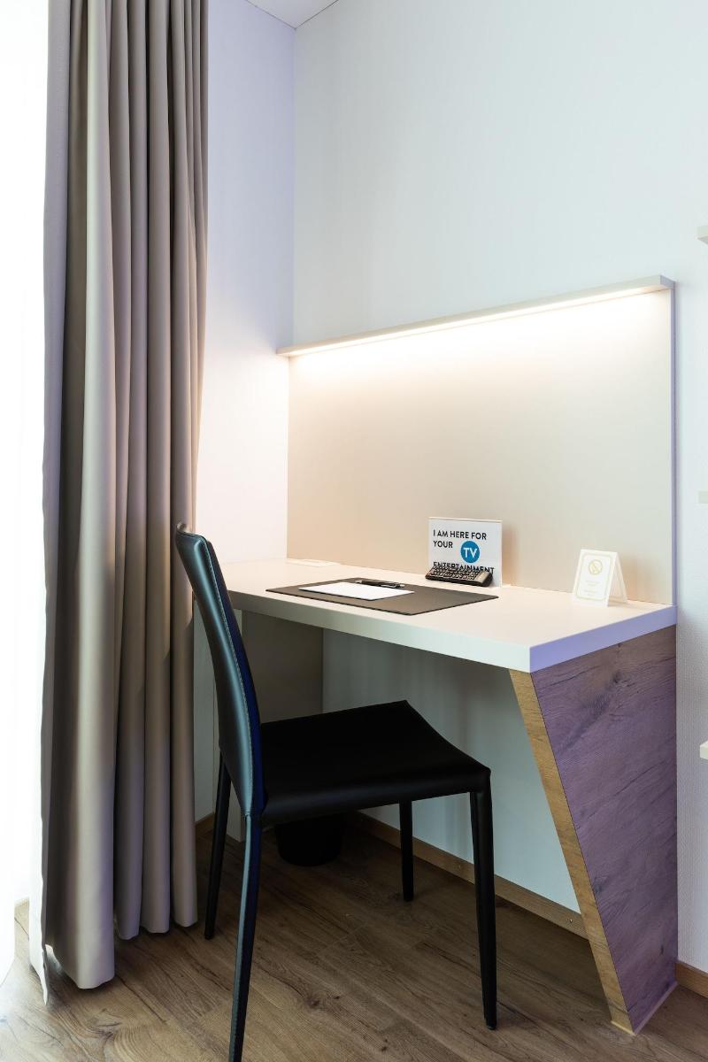 Jet Hotel Zurich Airport - Oda