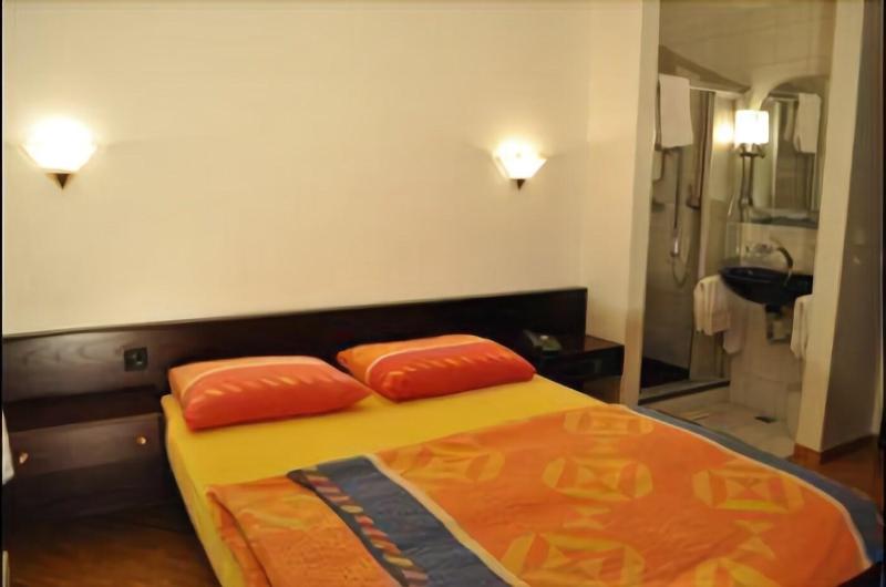 Hotel Schweizerhof - Oda