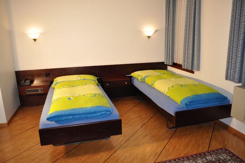 Hotel Schweizerhof - Oda